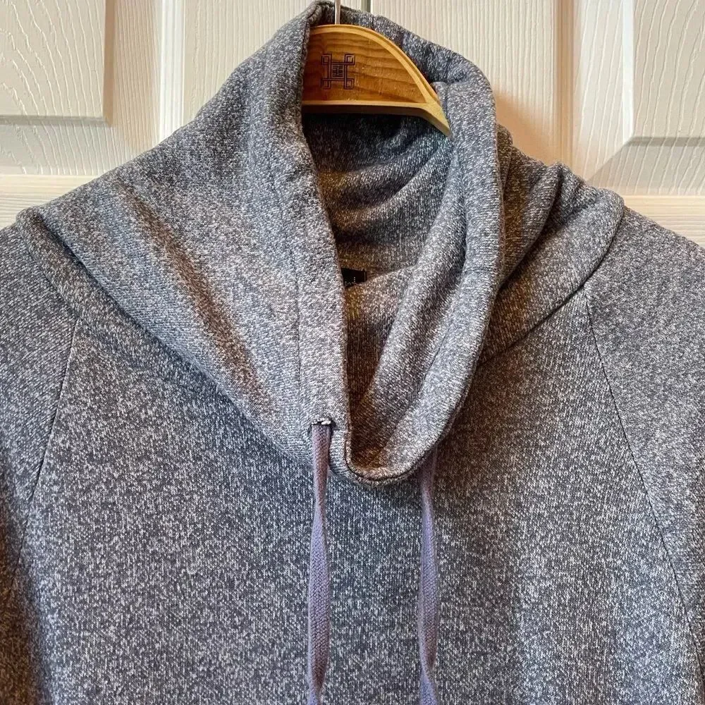 Derek Heart Ladies Heather Gray Turtleneck Sweater Size Medium